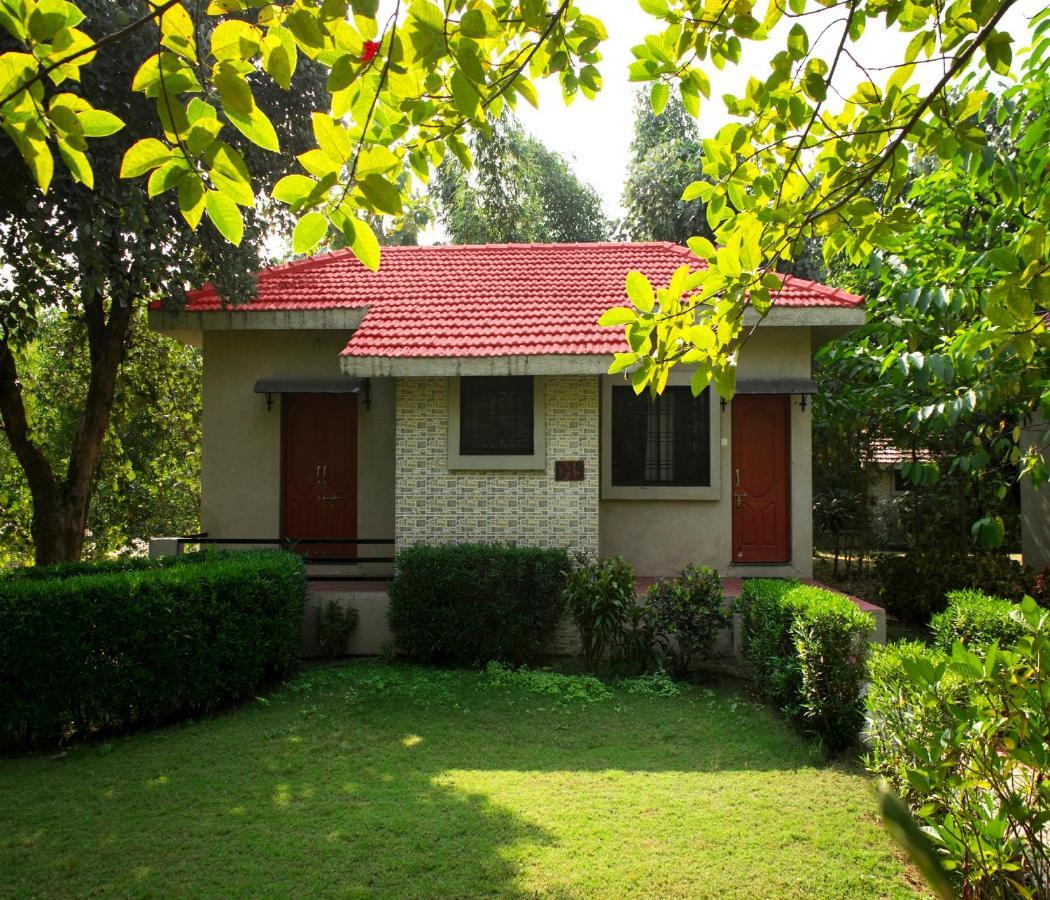 Olive Resort & Villas Khawāsa Exterior photo