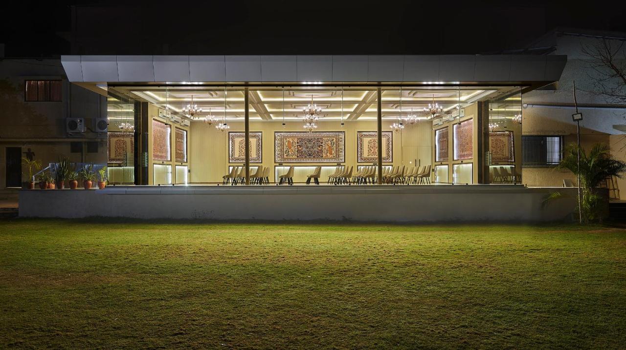 Olive Resort & Villas Khawāsa Exterior photo