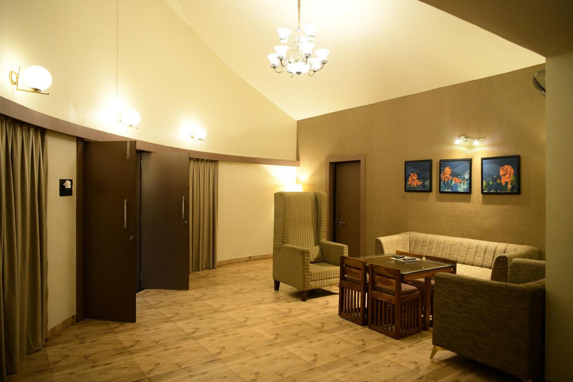Olive Resort & Villas Khawāsa Exterior photo